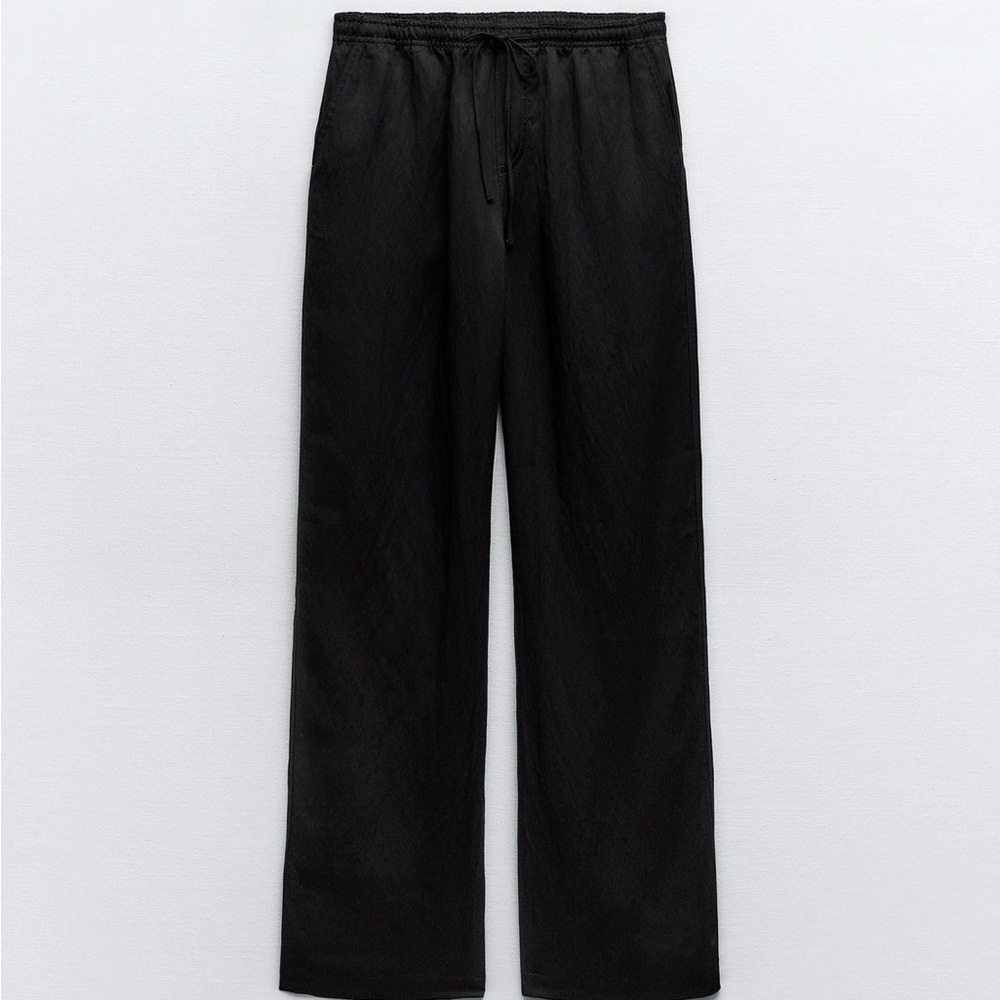 Zara flowy straight leg pants in black (NWOT)